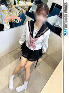 桜ヶ丘ひなな【優等生】