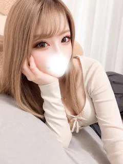 ユイ