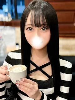 りいな