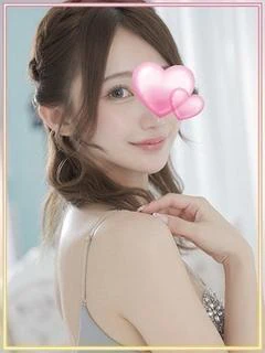 りさ♡思わず見惚れるハーフ系美貌