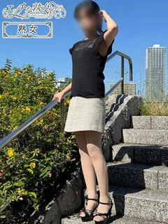 由梨(ゆり)