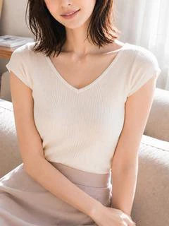 さえこ
