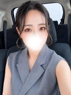 叶　まり