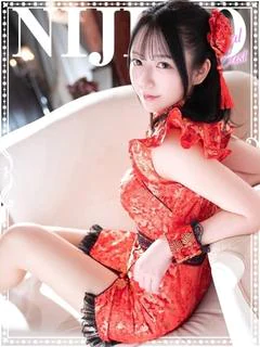 にじほ(単体AV女優）