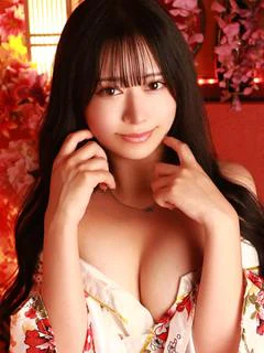 駿河ももね