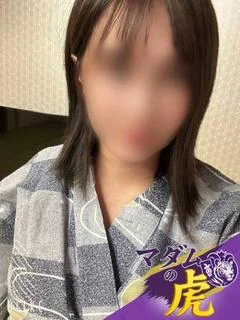 雪野　ここな