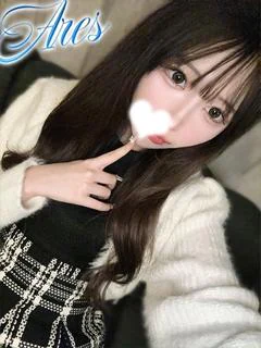 なこ【ビジュ最強恋天使】