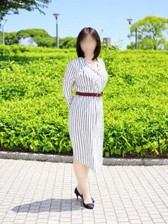 椎名 ゆい