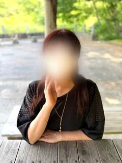 新人よしの