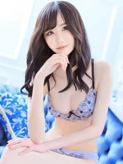 かれん　ご奉仕好きの吸引フェラ
