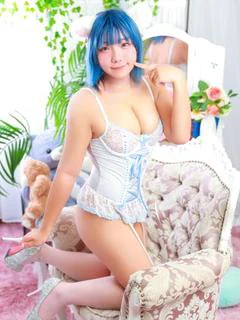 もに