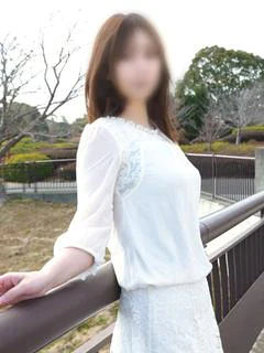 眞白(ましろ)