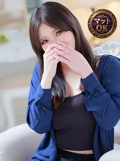 篠田　まひる