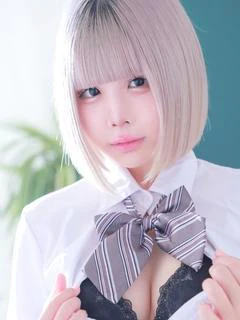 ももな