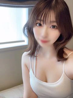桃乃めぐみ