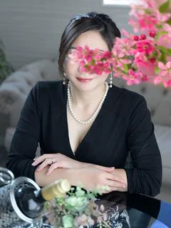 石野里実