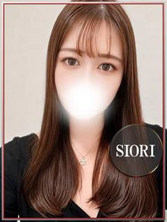 しおり💖素人感満載の元エロOL