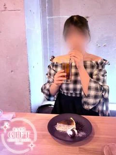 香月ゆりな