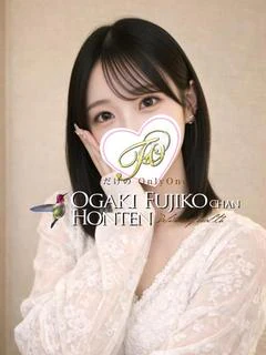 ルル　現役女子大生