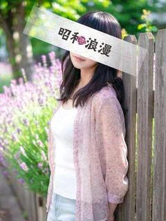 奥山 ちさと【儚くも美しい淑女】