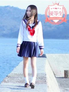 つばさ🐳【優等生】