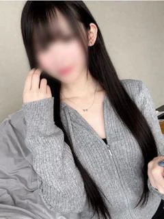 つき『細身巨乳のエロ大好き奥様』