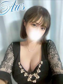 みむる【高身長激エロ看護師】
