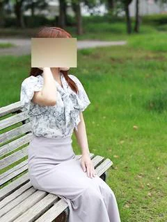 せりな
