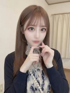 モエ【G乳・美少女】