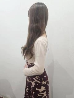 成宮　れあ
