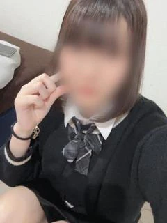 新人姫めぐみ