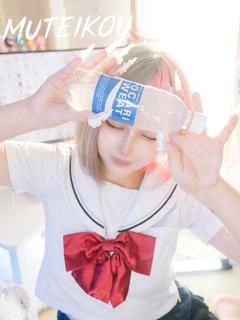 しあ