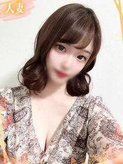 萌衣(めい)