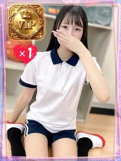 らみ【色白美肌の新入生】