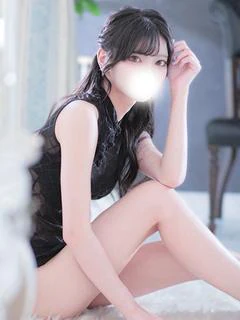 まゆ†未経験スレンダー背徳美女