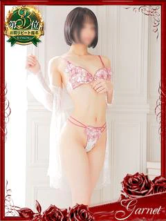 小風花紗音