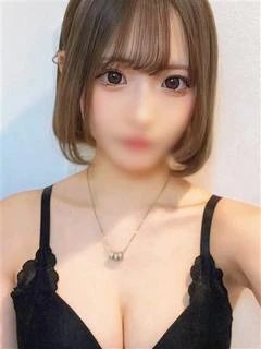 三嶋　にな