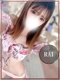 らい💖笑顔がキュートなAF美女