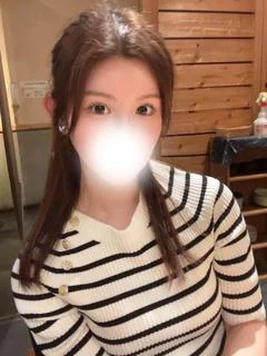 妃菜（ひな）