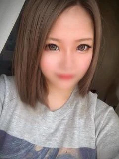 ハク【ドM・巨乳】
