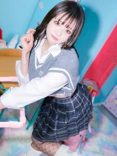 めい