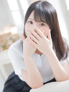 中条　ゆら