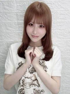 宇佐美まな