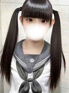 ゆあ☆ロリ系グラマー美少女