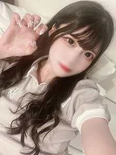 えれな◆清純派美女はモデル系