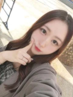 うる【喉シコイラマ大好き娘】