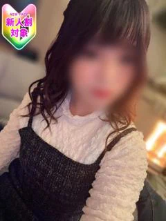 【きら】小柄巨乳が可愛い