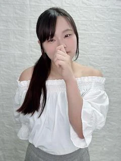 黒瀬ななみ