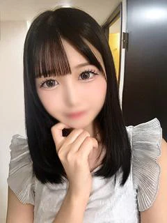 えみり☆可愛さ溢れる黒髪JK