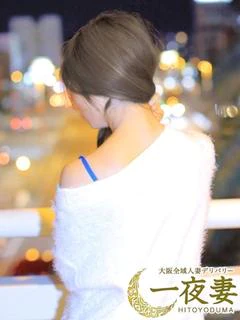 白石ゆりな